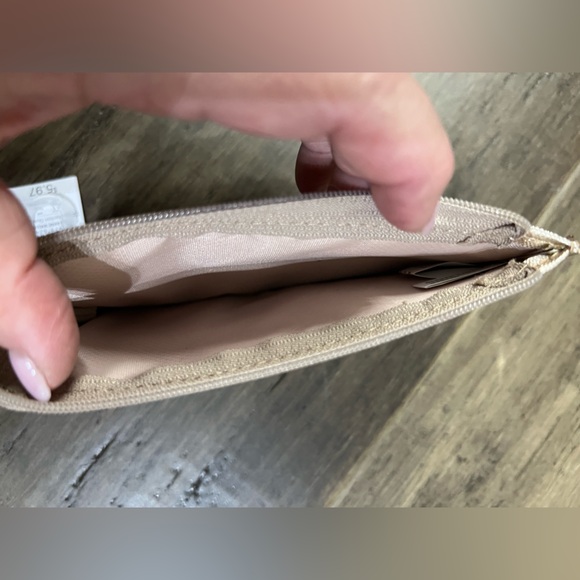 10 NWT Time and Tru rose gold card holder wallets with snap - Picture 4 of 6